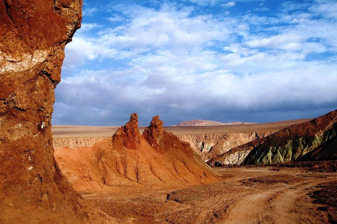rainbow-valley-tour-from-san-pedro-de-atacama