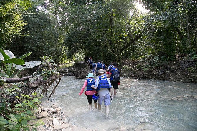 rainforest-trek-to-natural-pool-taino-bay-amber-cove-ports