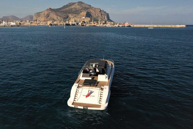 relaxing-day-on-board-a-super-yacht-for-up-to-35-people