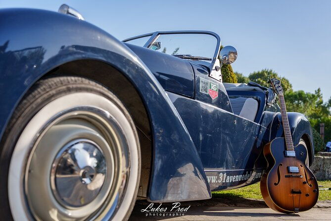 retro-road-trip-mehari-2cv-burton-in-rochefort-la-rochelle