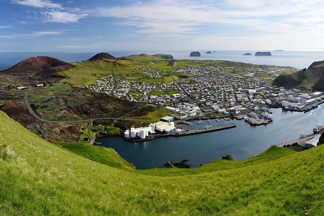 reykjavik-westman-islands-bus-transfer-to-landeyjahofn
