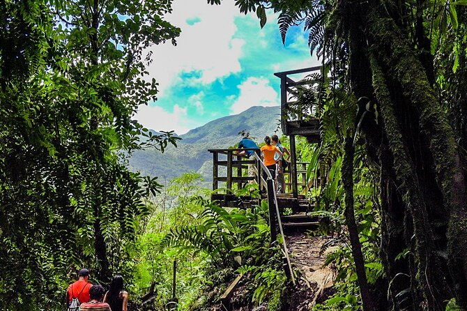 rio-celeste-nature-hike-from-guanacaste