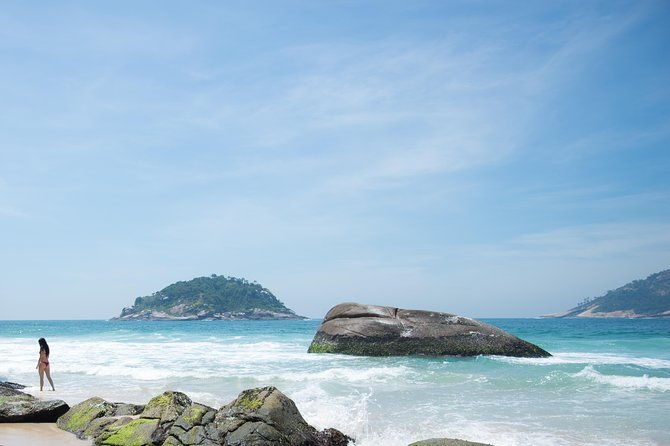 rios-best-beaches-with-a-photographer