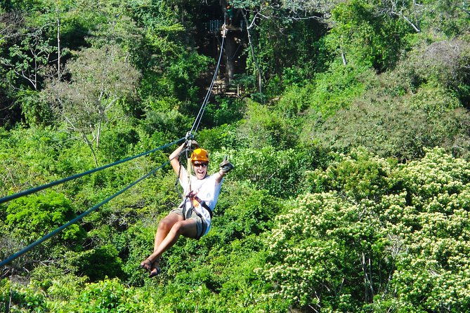 roatan-excursion-horseback-riding-zip-line-sloths-hangout-snorkel-adven