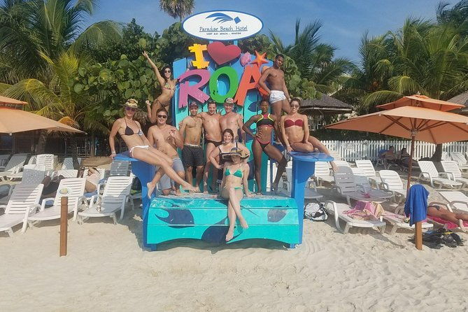roatan-sea-kayak-snorkel-and-swim