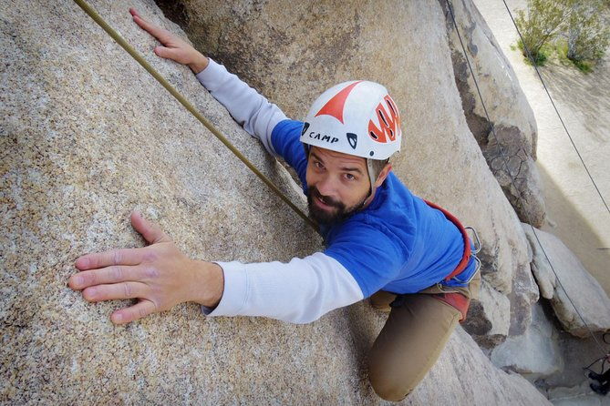 rock-climbing-trips-in-joshua-tree-national-park-4-hours
