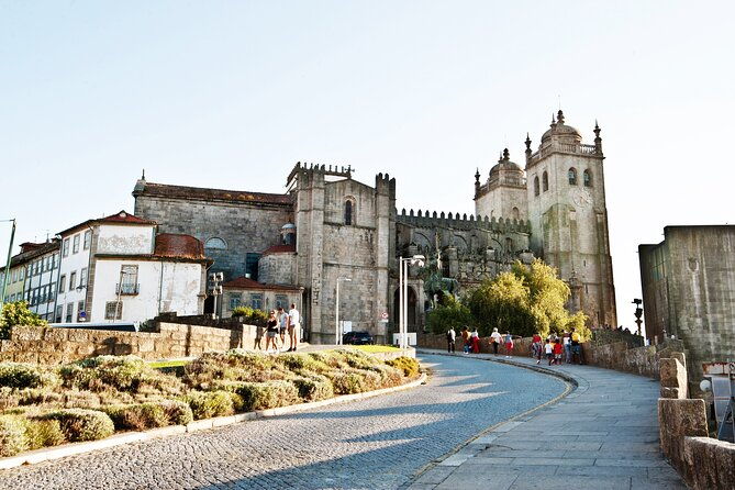 romantic-porto-love-novel-exploration-game-and-tour