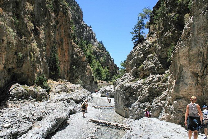 samaria-gorge-trek-full-day-excursion-from-rethymno