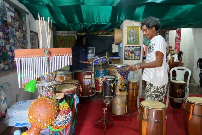 samba-reggae-percussion-class-in-salvador