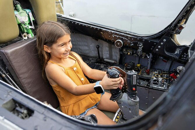 san-diego-uss-midway-with-waterfront-walking-tour