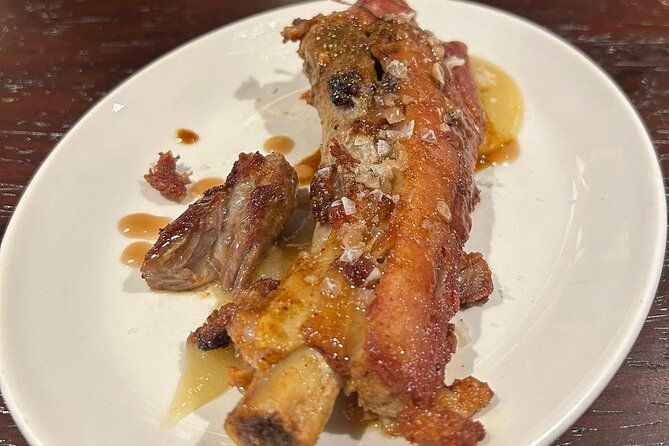 san-sebastian-food-tour-tapas-drinks-and-pintchos-with-a-local