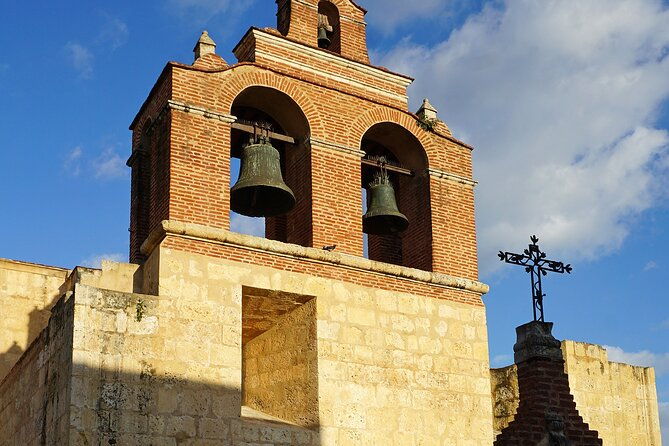 santo-domingo-alto-de-chavon-full-day-small-group-experience