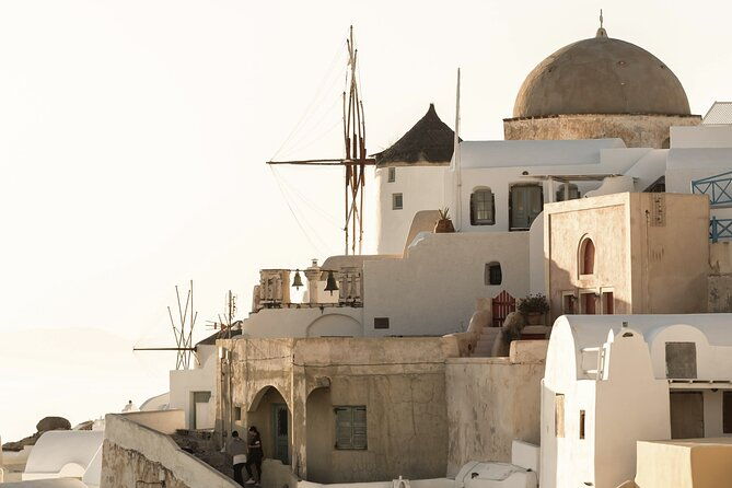 santorini-private-tour-in-the-picturesque-village-of-oia-3