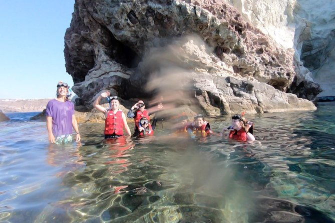 santorini-stand-up-paddle-and-snorkel-adventure