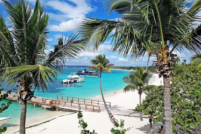 saona-island-tour-from-punta-cana-with-lunch-open-bar-pickup