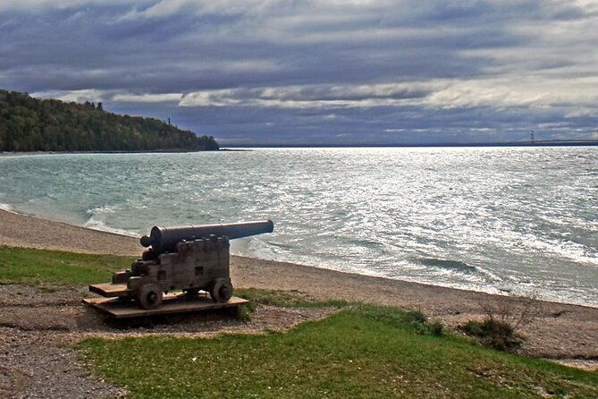 scenic-mackinac-island-a-self-guided-cycling-audio-tour