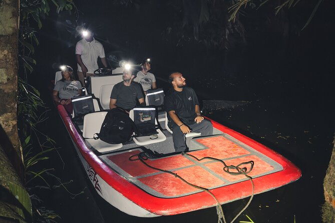 secret-night-walk-in-tortuguero