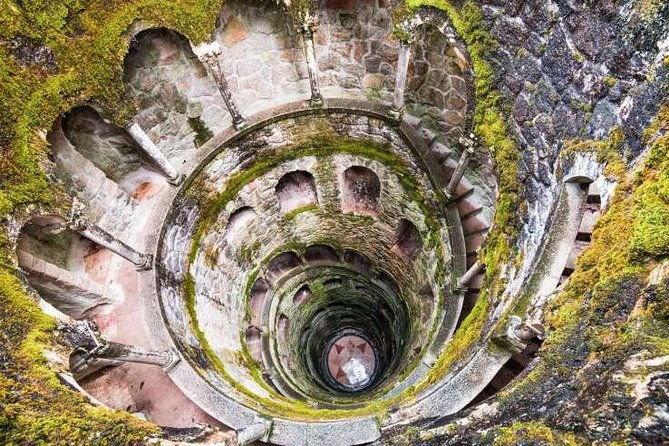 self-drive-tour-quinta-da-regaleira-monserrate