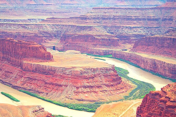 self-guided-audio-driving-tour-of-canyonlands