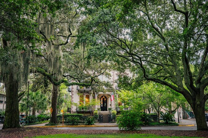 self-guided-scavenger-hunt-historic-savannah-adventure
