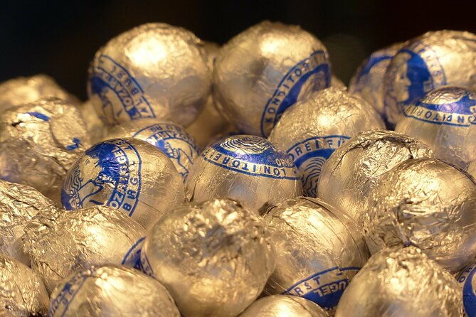 self-guided-tour-of-salzburg-stories-photo-spots-desserts