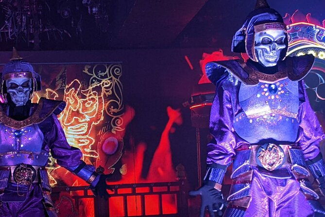 shinjuku-tokyo-samurai-show-ticket-in-kabukicho-with-2-drinks