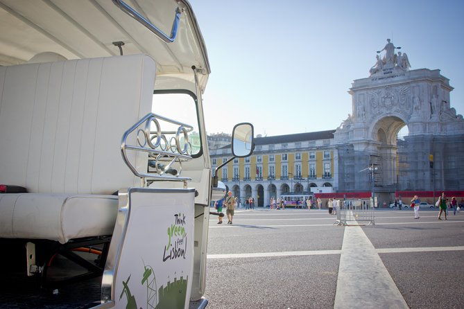shore-excursion-lisbon-half-day-exclusive-tuk-tour