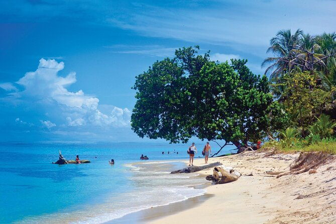 shuttle-service-from-bocas-del-toro-panama-to-puerto-viejo-talamanca-cr