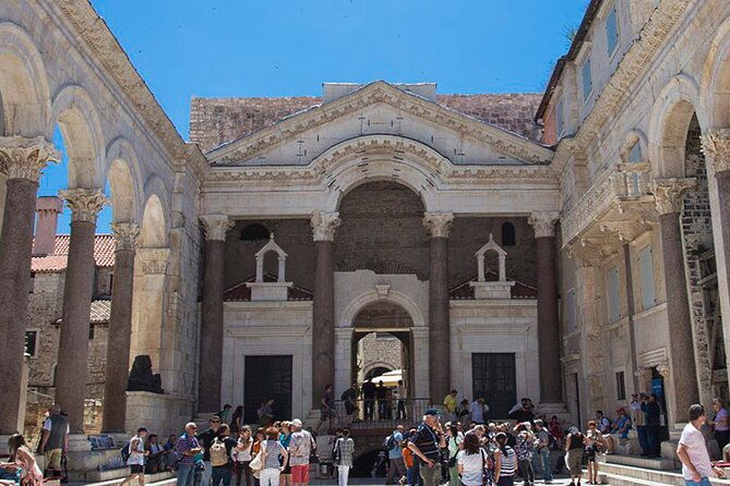 sightseeing-splits-roman-ruins-a-self-guided-audio-tour