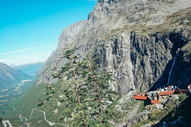 sightseeing-tour-in-trollstigen-land-of-trolls