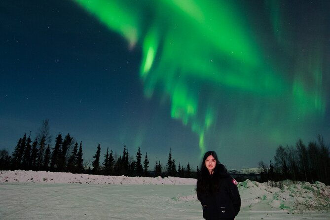 small-group-aurora-viewing-tour-with-free-photography