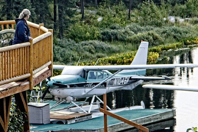 small-group-flight-denali-national-park-tour-with-guided-hike