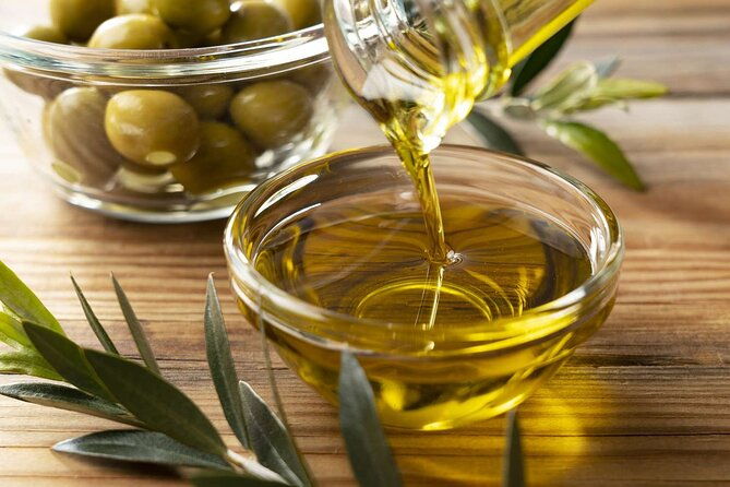 small-group-olive-oil-and-wine-tour-with-light-lunch