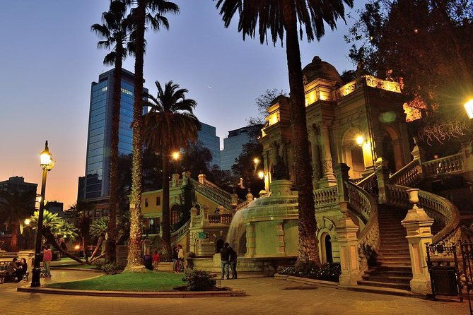 small-group-tour-night-city-tour-with-santa-lucia-hill-and-dinner-show