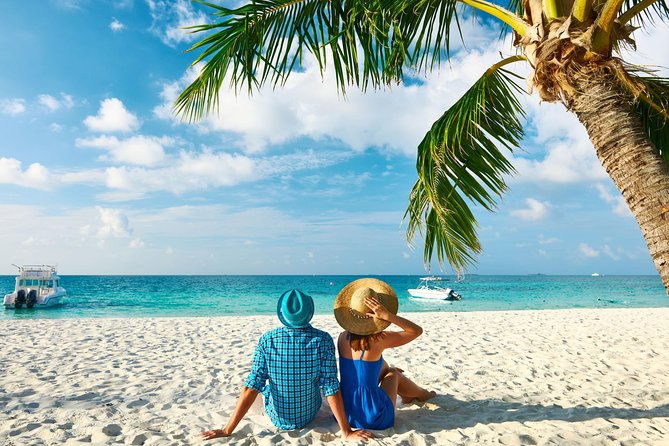 snorkel-swim-with-turtles-semi-private-tour-to-buck-island-honeymoon-beach
