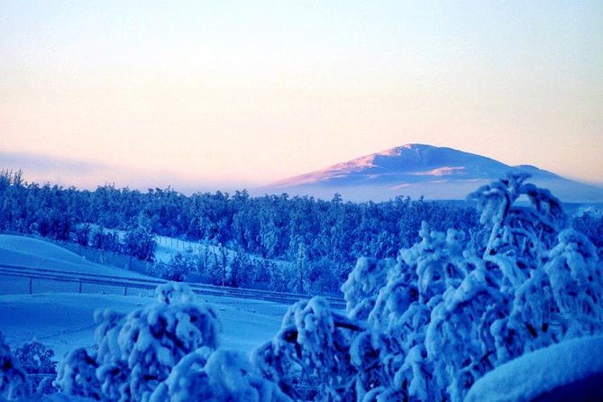 snowmobile-safari-to-lapland-viewpoint