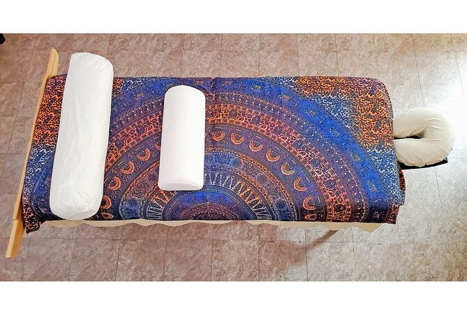 sound-bath-meditation-and-yoga-experience-retail-therapy-gift-for-women