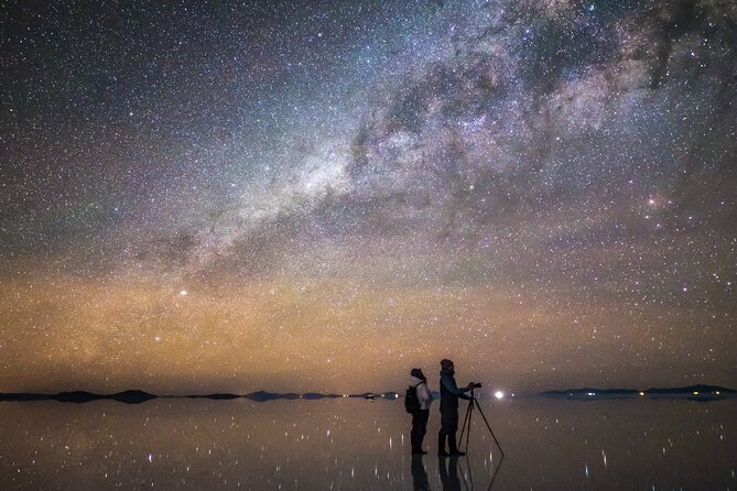 spectacular-sunset-and-stargazing-in-the-uyuni-salt-flat