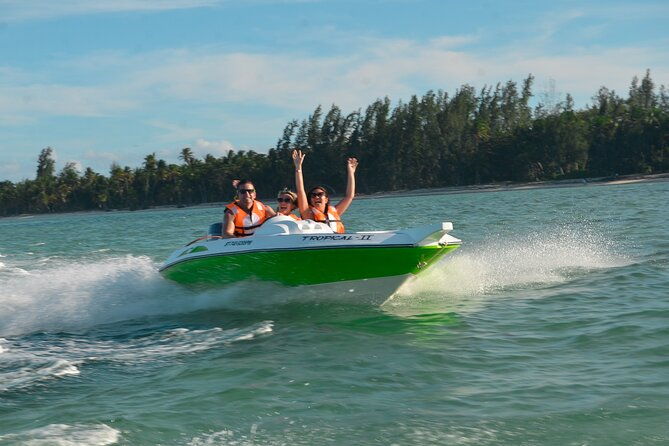 speedboat-adventure-to-snorkeling-spot-and-natural-pool