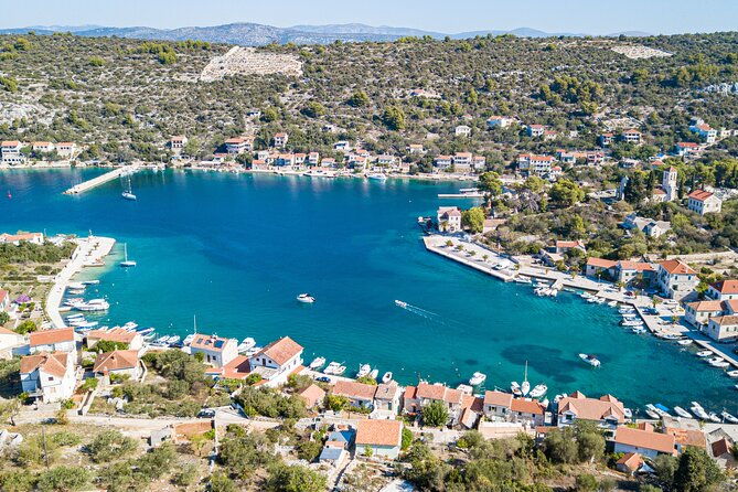 speedboat-blue-lagoon-3-islands-tour-from-trogir