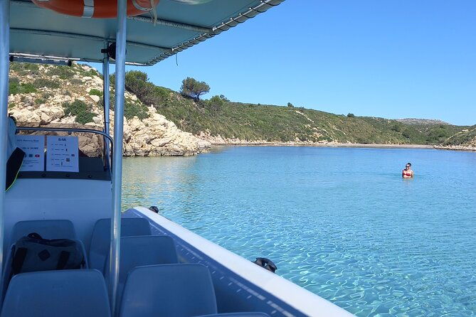 speedboat-excursion-through-the-coves-of-northern-menorca