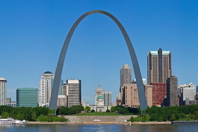 st-louis-arch-and-river-cruise-small-group-walking-tour