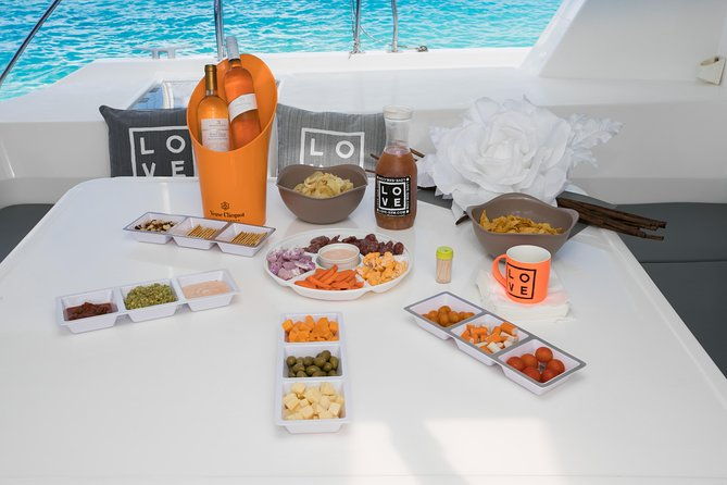 st-maarten-luxury-catamaran-full-day-group-charter