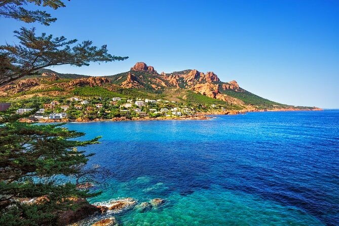 st-tropez-and-port-grimaud-full-day-sightseeing-tour
