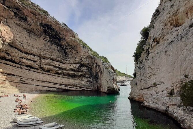 stiniva-green-cave-blue-lagoon-secret-places