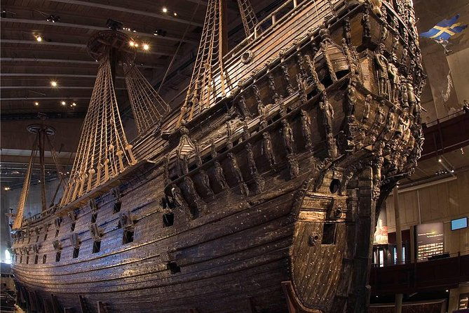 stockholm-hop-on-hop-off-sightseeing-cruise