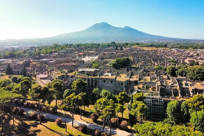 stories-of-pompeii-small-group-tour-with-archeology-expert-guide