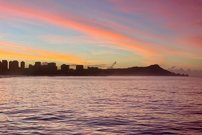 sunrise-breakfast-cruise-in-honolulu