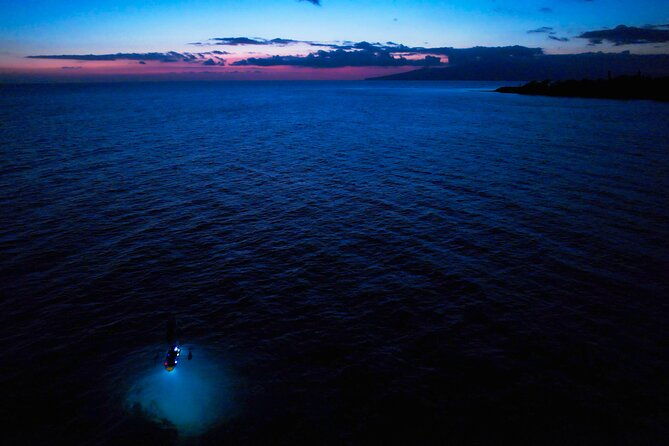 sunset-and-glow-clear-kayak-tour-in-olowalu