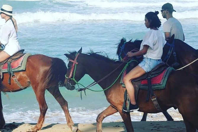 sunset-beach-horsebackriding-punta-cana
